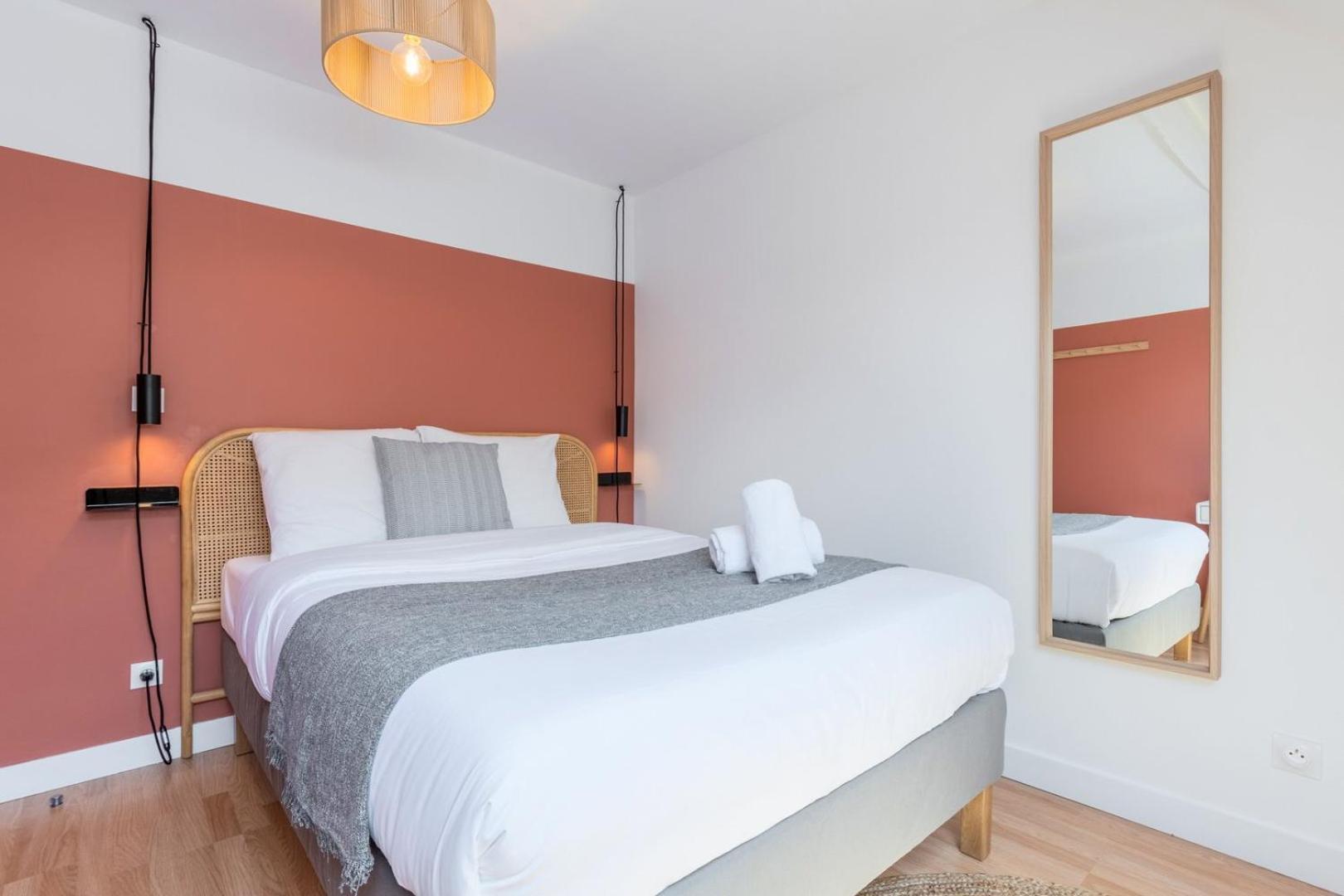 Bright 3-Bedroom 2-Bathroom Flat Lille Exterior foto